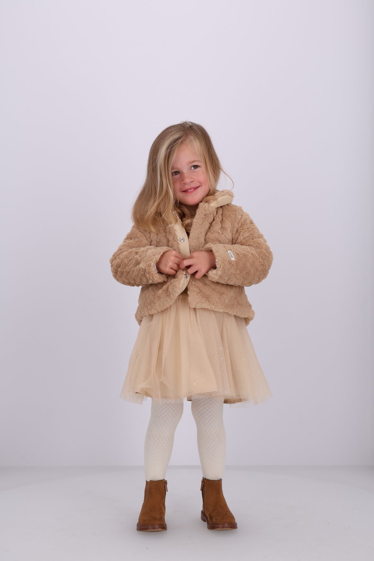 BAYA 3-teiliger Set Caramel Heart (Jacke, T-Shirt, Rock)