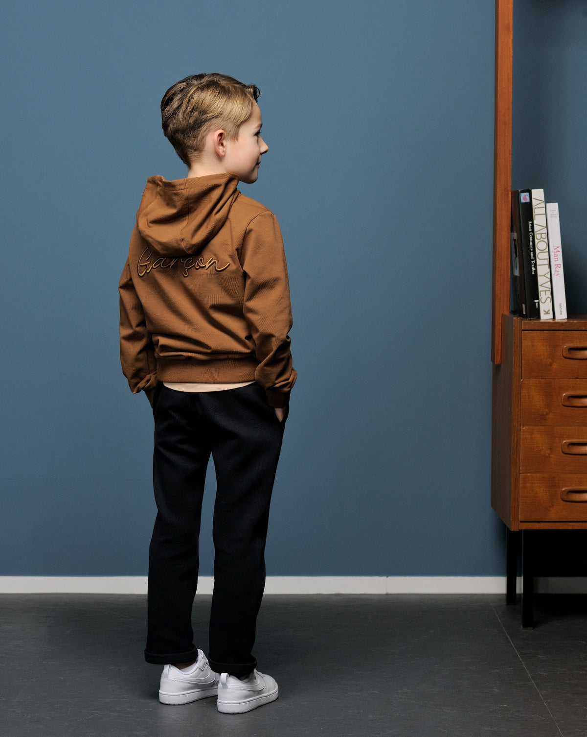 ◘ ORHOOD ◘ felpa con cappuccio e ricamo sul retro *Toffee*
